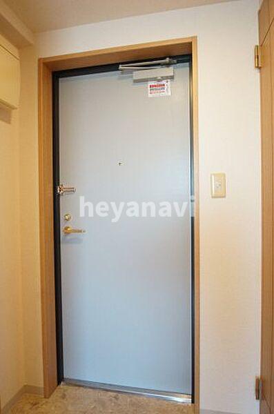 玄関　他号室　同施工参考写真