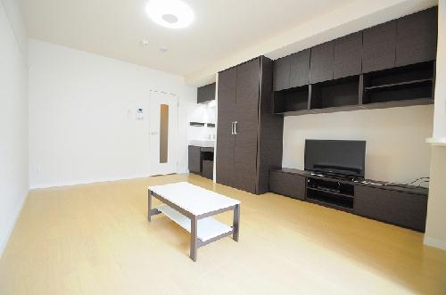 居室・リビング　備品や設備仕様は号室等により異なります現地をご確認下さい。