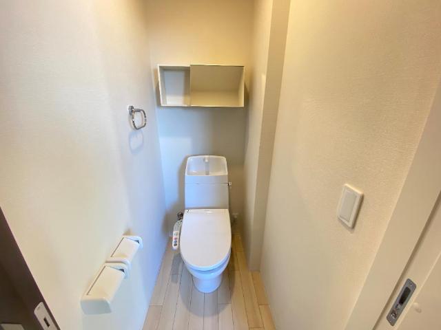 トイレ　シャワー付トイレ