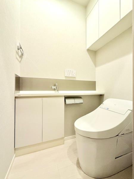 トイレ　清潔感のあるトイレです