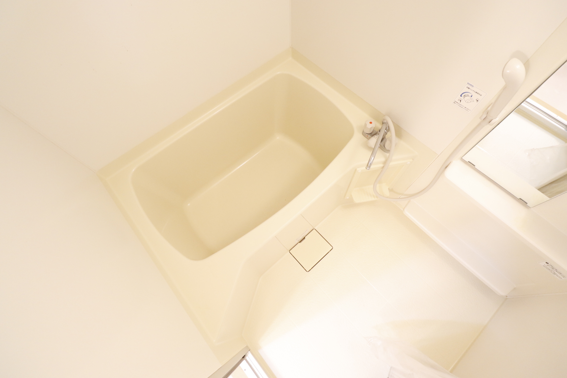 バス・シャワールーム　バスルームです♪