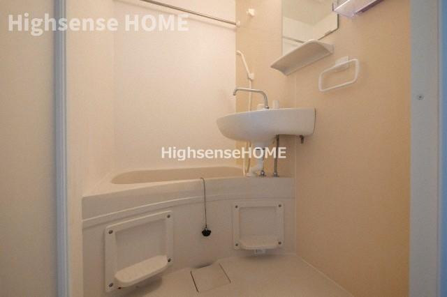 バス・シャワールーム　お風呂です