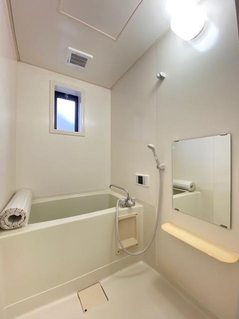 バス・シャワールーム　同タイプ