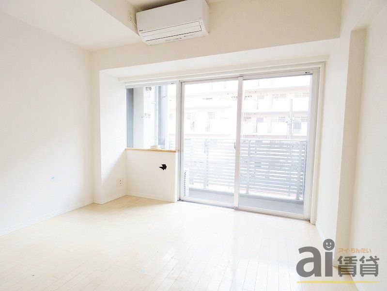 居室・リビング　～同仕様写真～