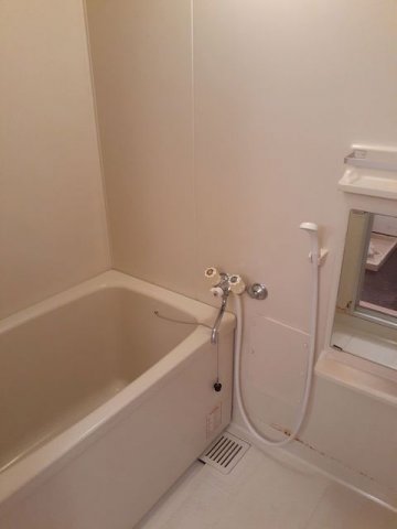 バス・シャワールーム　日々の暮らしに欠かせないお風呂です