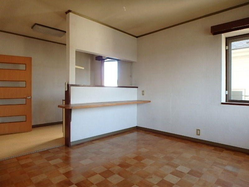 居室・リビング　図面と現状に相違がある場合には現状を優先