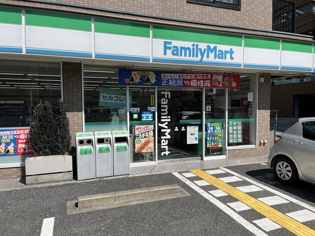 コンビニ　ファミリーマート 大阪回生病院前店（コンビニ）まで284m