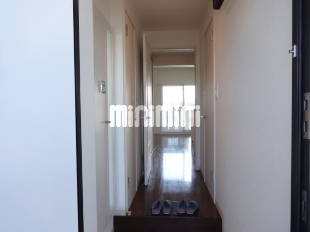 玄関　１０５の写真です。