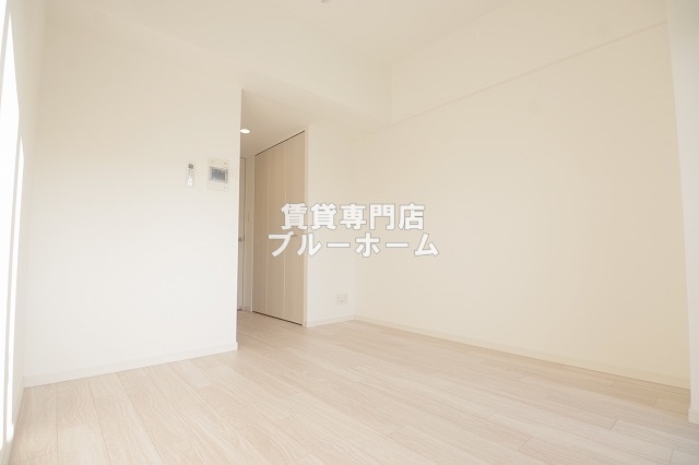 その他　洋室の別アングルです！