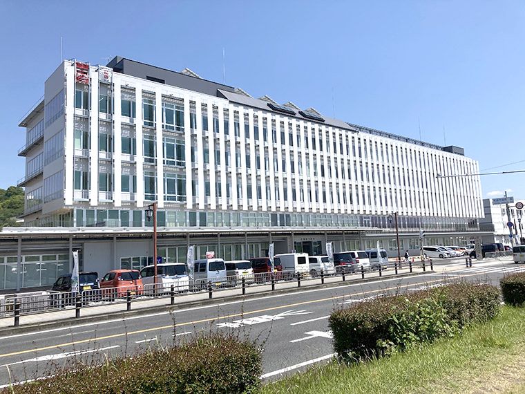 役所　柏原市役所（役所）まで1476m