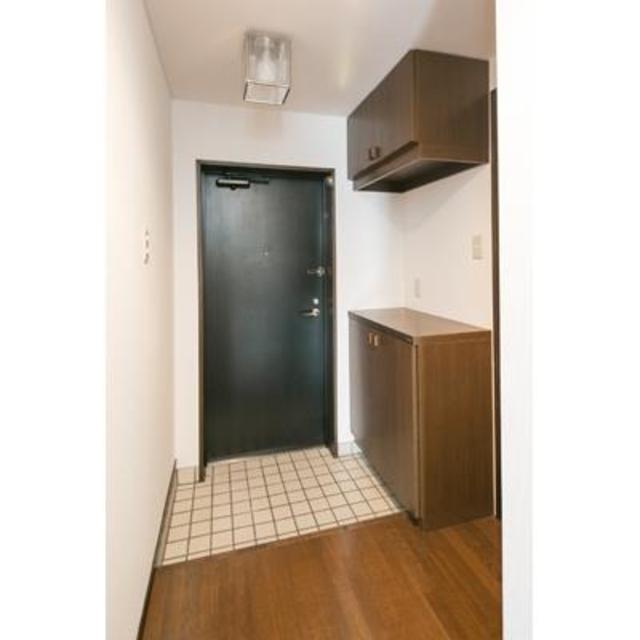 玄関　※写真は同タイプ住戸です。