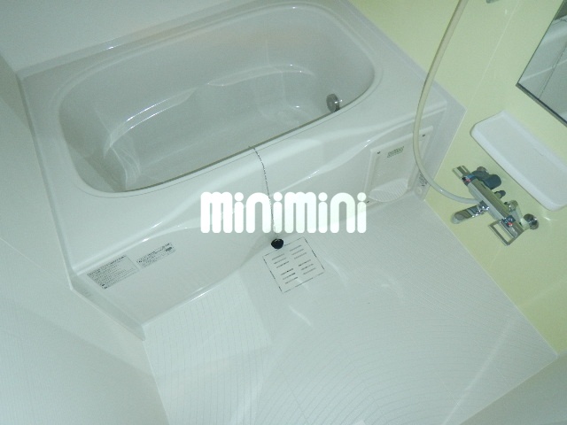 バス・シャワールーム　追い焚き、浴室乾燥機付き