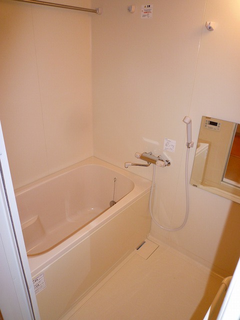 バス・シャワールーム　バスルーム