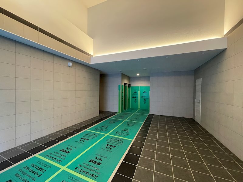 エントランス　★見学予約受付中★