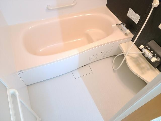 バス・シャワールーム　浴室