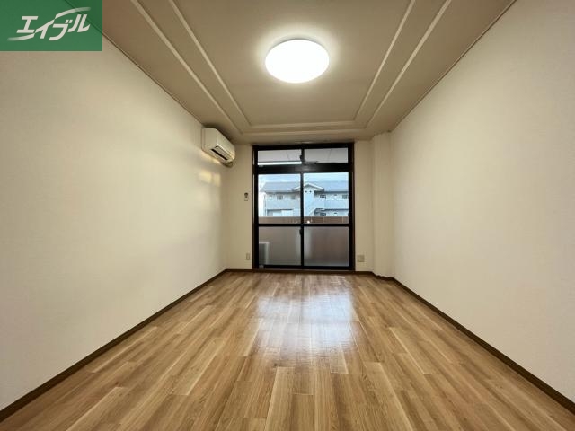 居室・リビング　洋室