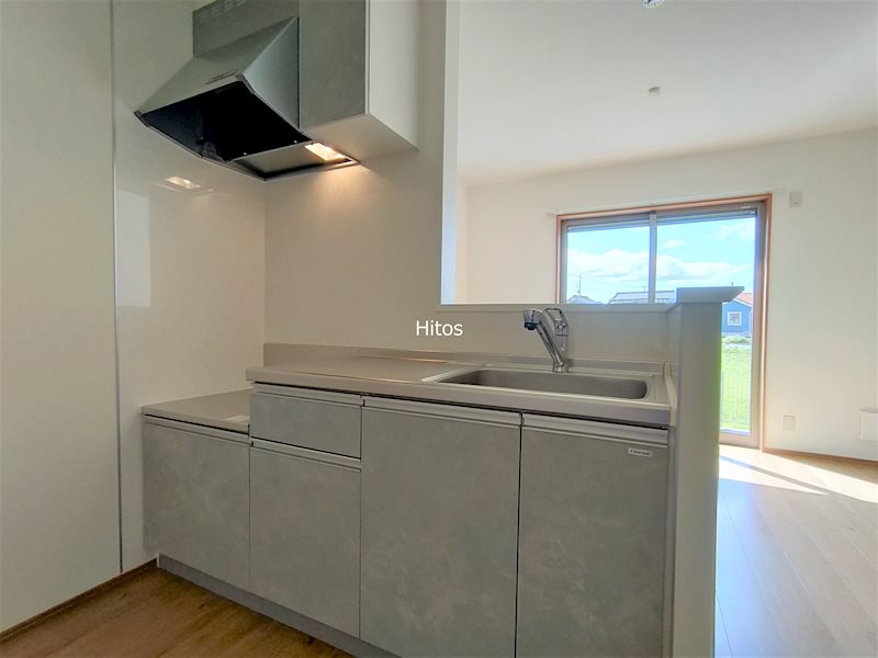 キッチン　おしゃべりしながら料理が出来る対面型キッチンです。