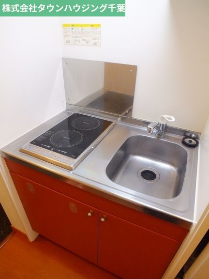 キッチン　2口電気コンロ