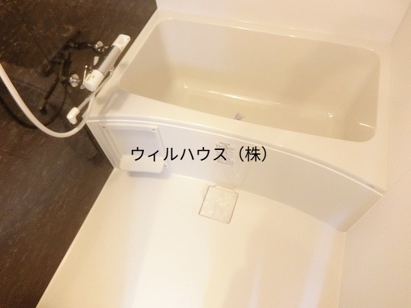 バス・シャワールーム　使いやすいバスルーム！