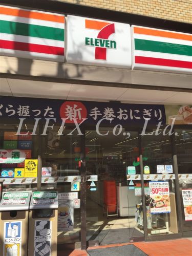 コンビニ　セブン-イレブン 横浜長者町店（コンビニ）まで132m