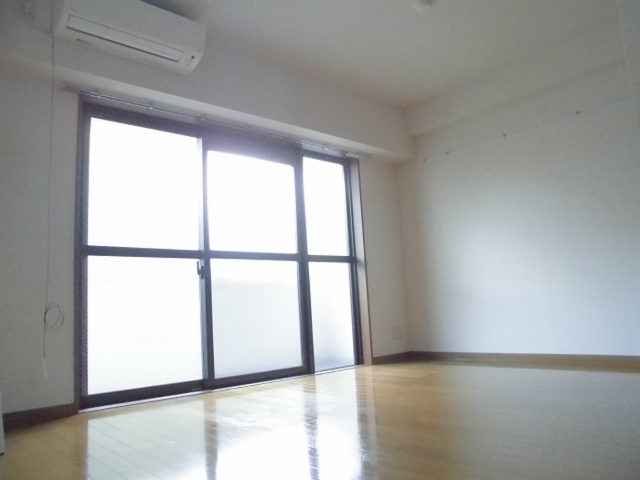 その他部屋・スペース　洋室８．６帖