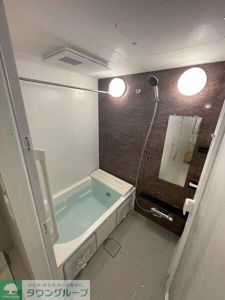 バス・シャワールーム