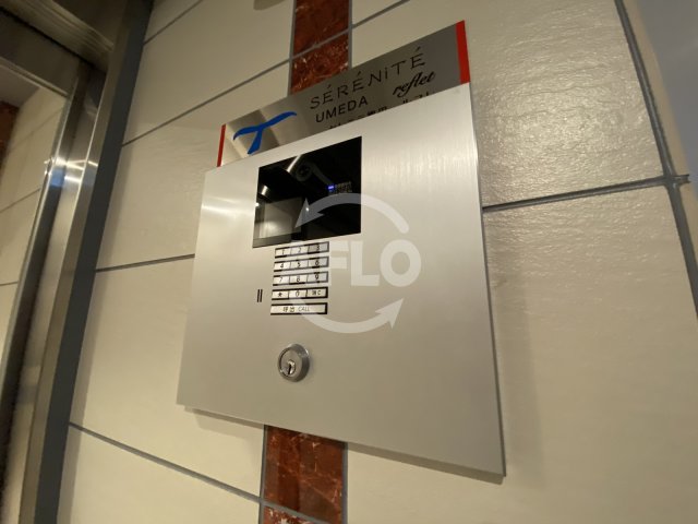 ロビー　セレニテ梅田ルフレ　ロビー