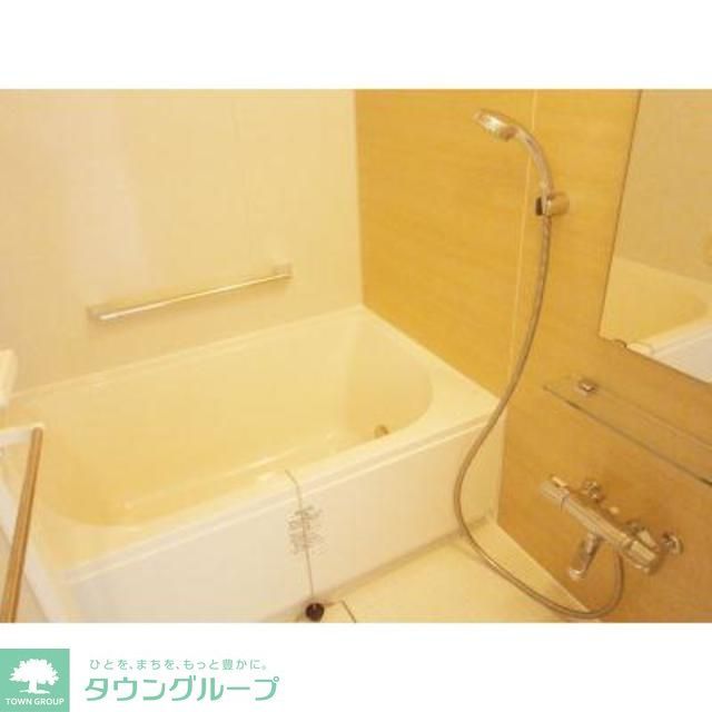 バス・シャワールーム　※写真は同タイプ住戸です。