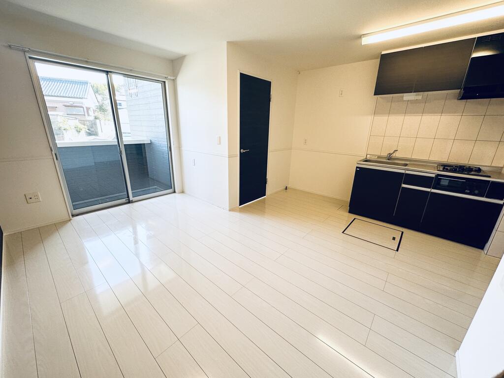 居室・リビング　※画像と反転タイプのお部屋です