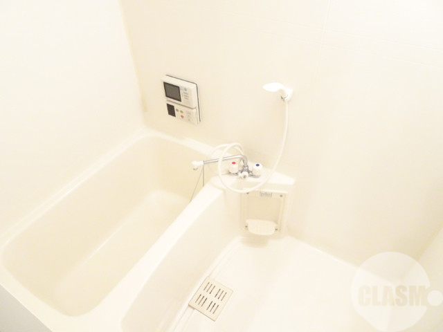 バス・シャワールーム　浴室乾燥機有り！