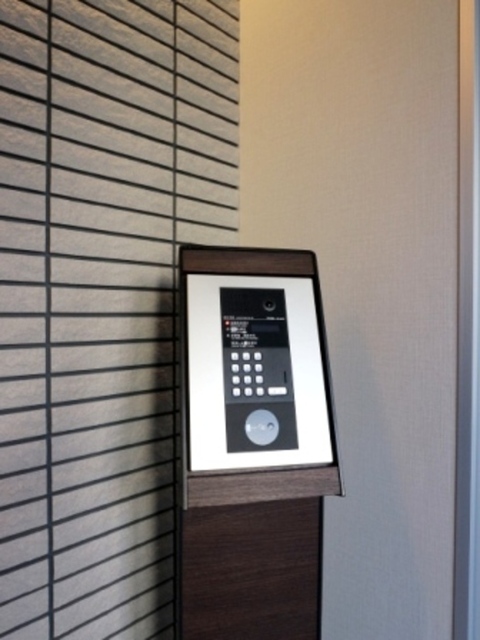 エントランス　オートロック