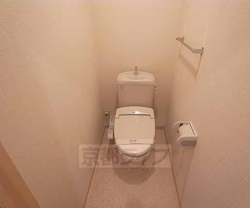 トイレ　ウォシュレット付トイレです。