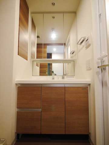 洗面設備　メゾンカルム市谷仲之町