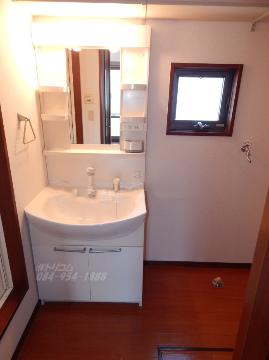 洗面設備　洗髪洗面化粧台