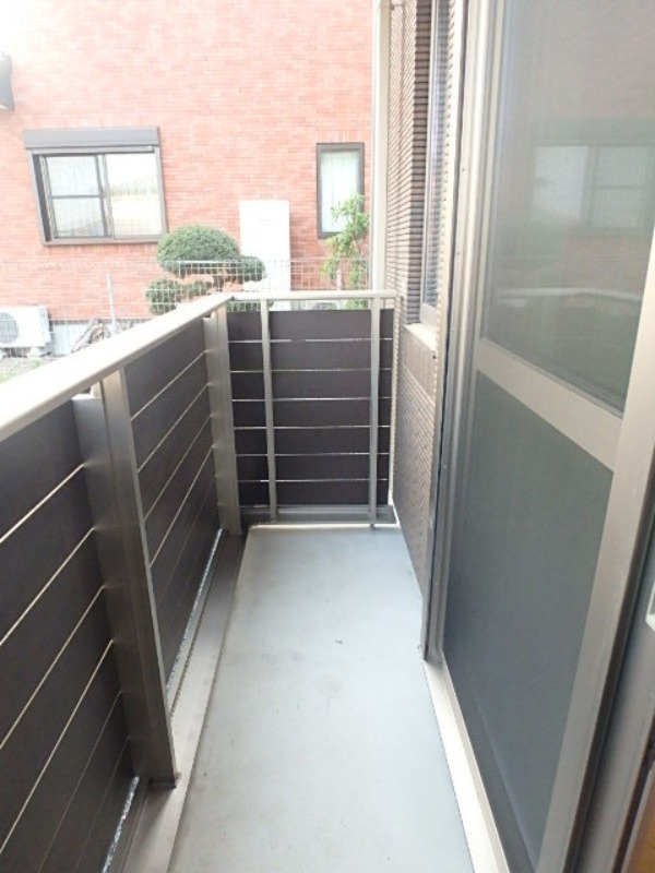 バルコニー　図面と現状に相違がある場合には現状を優先