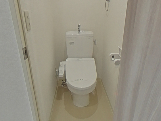 トイレ　※別部屋の写真です