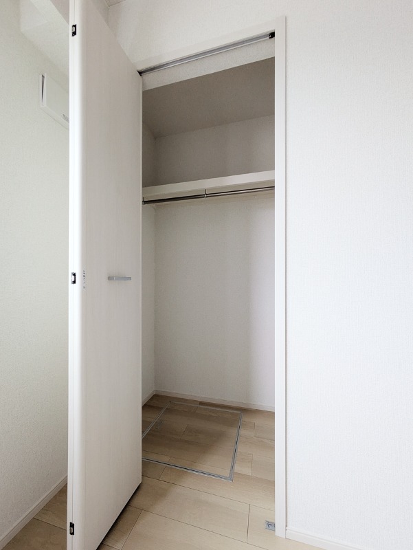 収納　図面と現状に相違がある場合には現状を優先