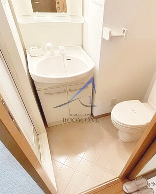 洗面設備　洗面台です。