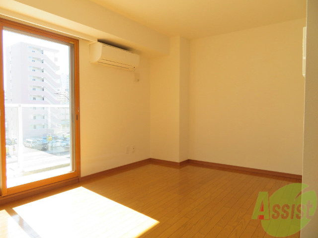 居室・リビング　広くてキレイなＬＤＫが広がっていて、充実した生活が送れそう。