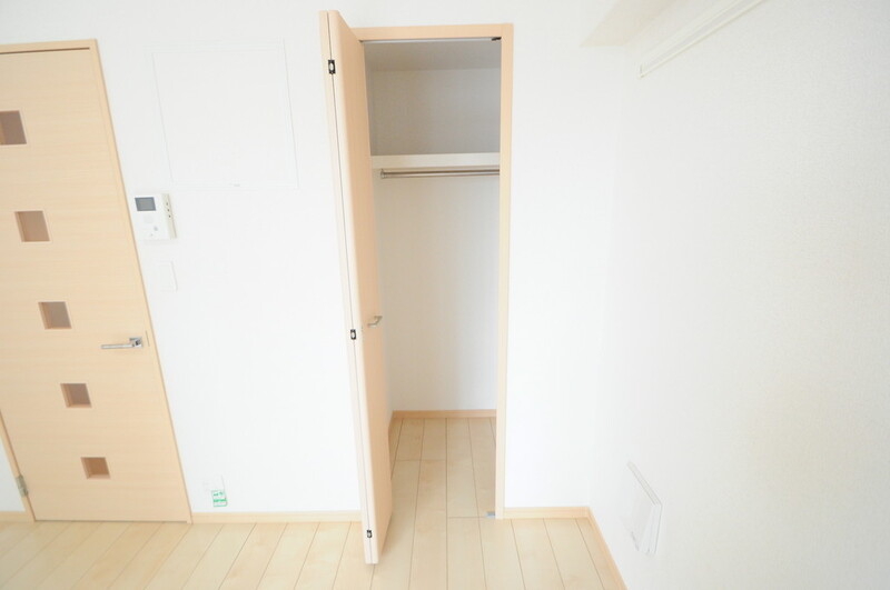 収納　リビングにある収納。ゆったりリビングを広く使えますね