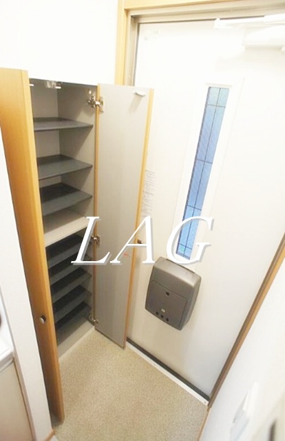 玄関　玄関です。