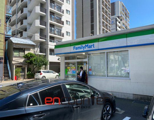 コンビニ　ファミリーマート西浅草三丁目店（コンビニ）まで230m