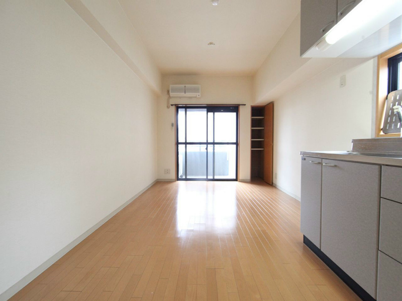 バルコニー　ＬＤＫ10帖　エアコン付