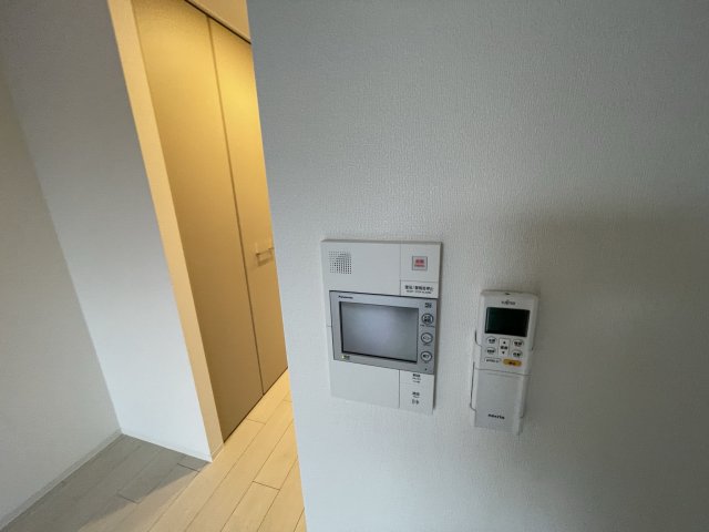 その他設備　(参考)同マンション反転タイプ間取りの部屋写真