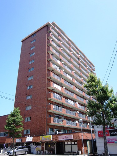 建物外観　建物外観（2016年7月撮影）