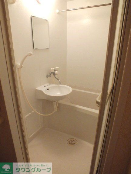 バス・シャワールーム　バス・トイレ別