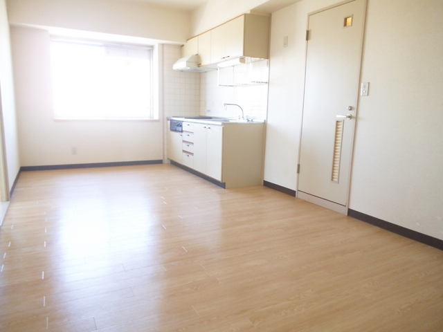 居室・リビング　広々11.8帖のＬＤＫスペースです！