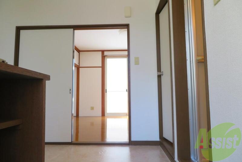 玄関　こちらは玄関からの写真です。イメージが湧いてきましたか。