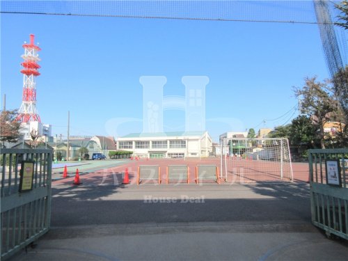 公園　北区立北ノ台スポーツ多目的広場（公園）まで585m