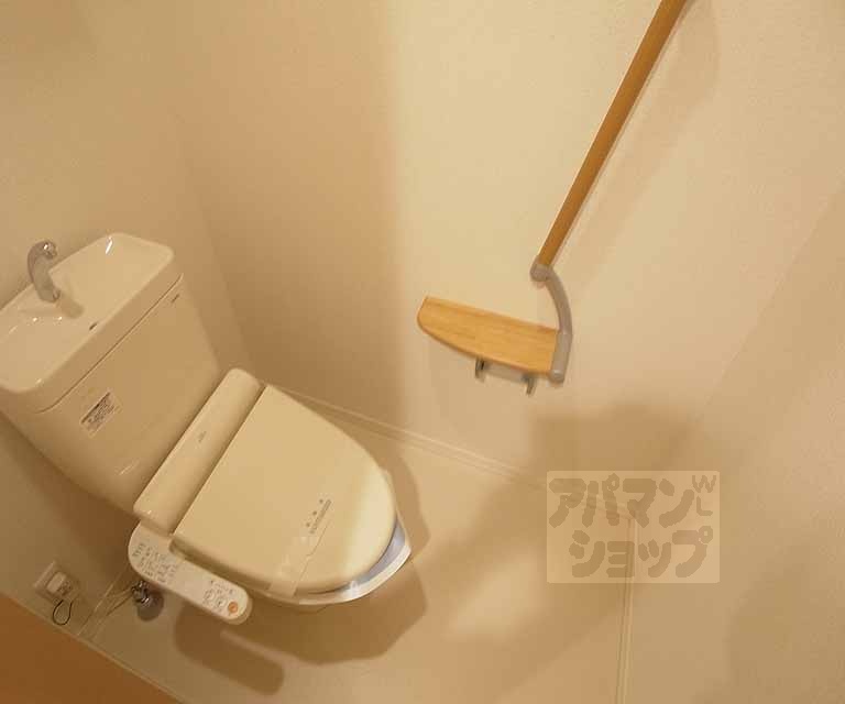 トイレ　「こちらの室内写真は同ハウスメーカーの参考写真となります」